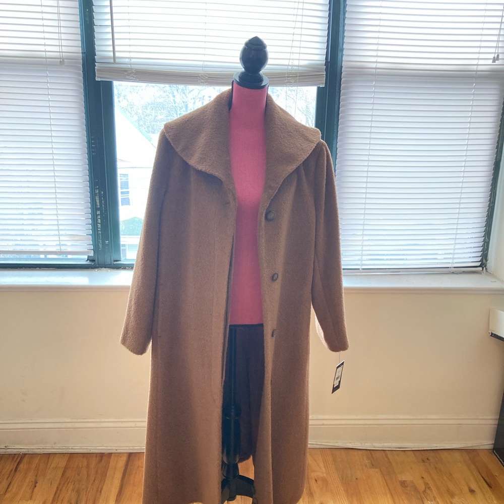 Ladies wool/alpaca blend coat size XXL